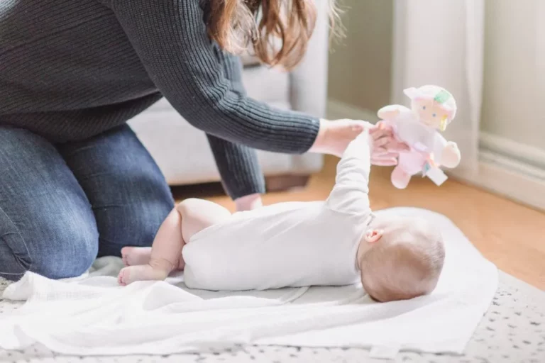 Easy at Home Tips to Get Your Baby Rolling: